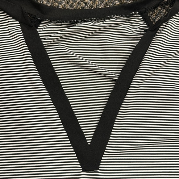 SHEIN Curve Size 2X Black and White Stripe Tank New Without tags - Picture 2 of 5